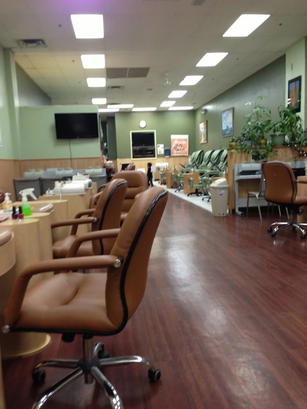 Sky Nail Zone nail salon