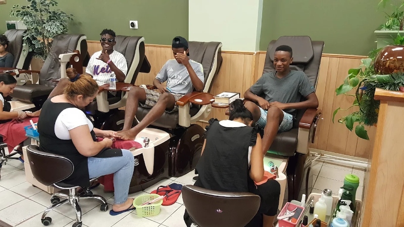 Sky Nail Zone salon in East Windsor