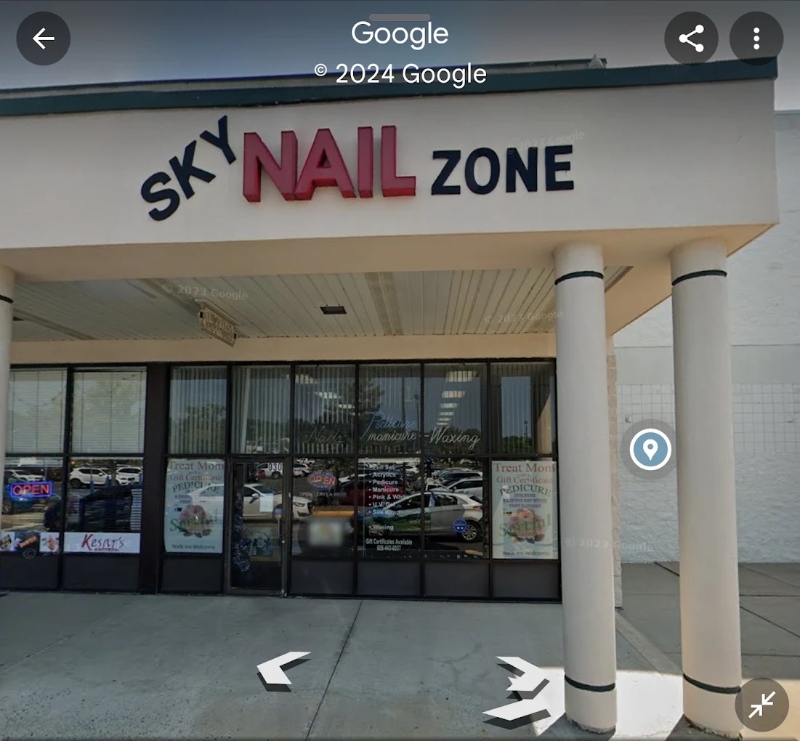 Sky Nail Zone front entrance